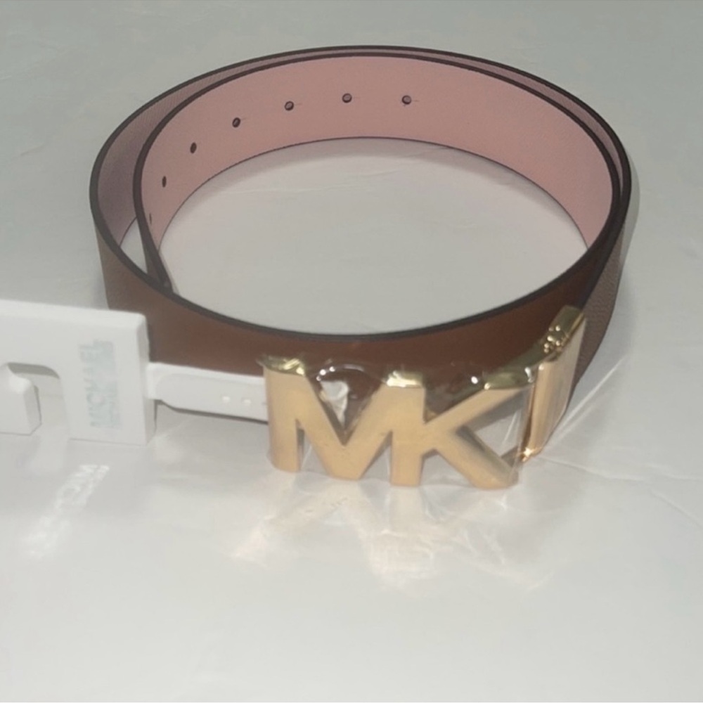 MICHAEL KORS Women’s Logo Reversible Genuine Leather Luggage & Pink Belt. NWT - Picture 8 of 16